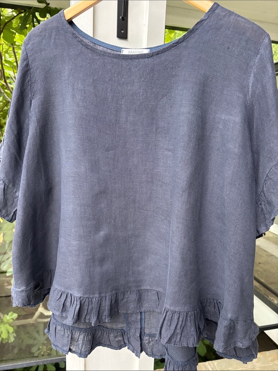 Tops - Like New Women's Navy Ruffle-Hem Linen Short Sleeve Blouse - Top Size Large